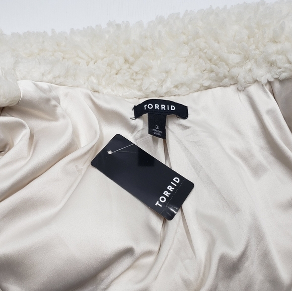 New Torrid Sherpa Style Drape Vest 3X Sleeveless Polyester - Picture 7 of 13